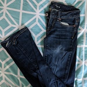 American Eagle Skinny Kick Jeans